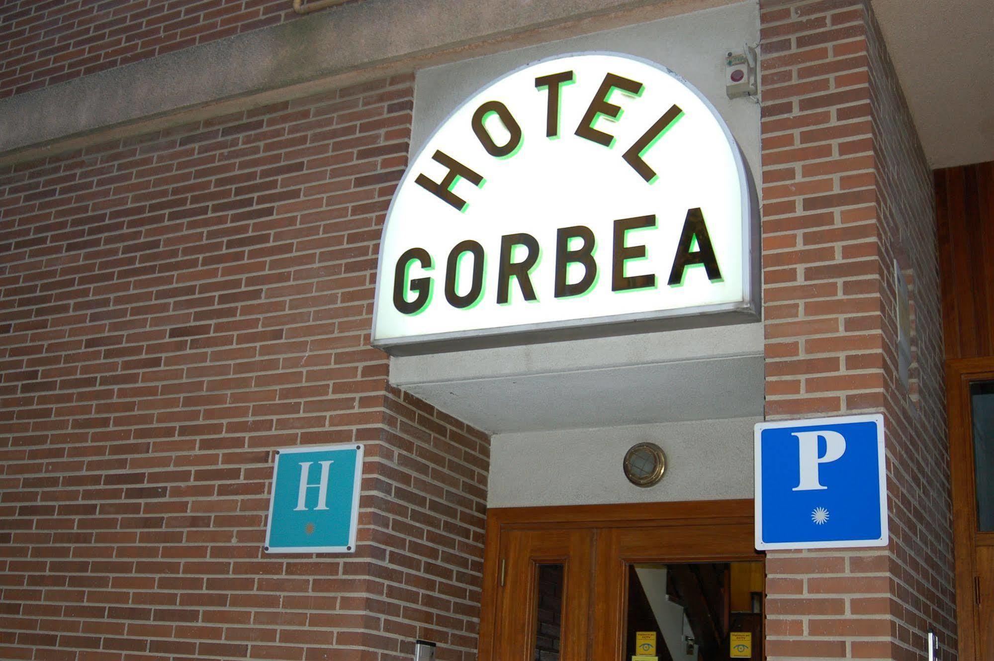 Iraipe Gorbea Auto Check-In Hotel Vitoria-Gasteiz Exterior foto